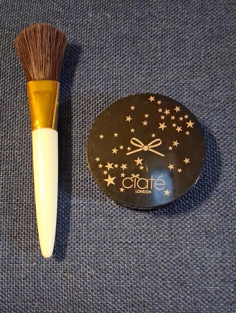Ciaté London Powder Bronzer Brush and Compact Set in Black and White
